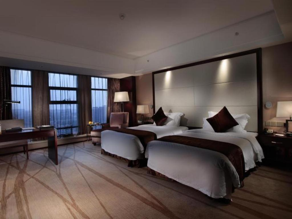 White Swan Hotel Changsha Exterior photo