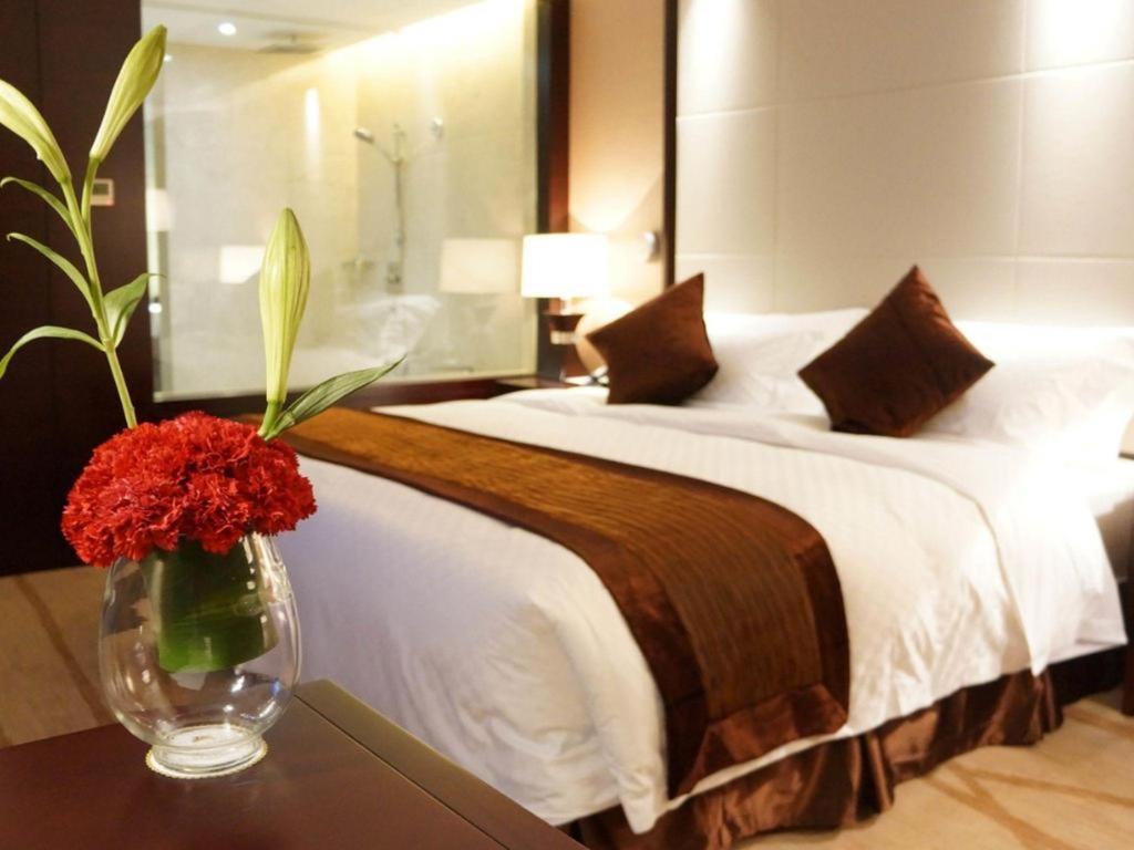 White Swan Hotel Changsha Exterior photo